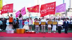 为教育强国和健康中国扶植做出新的更大